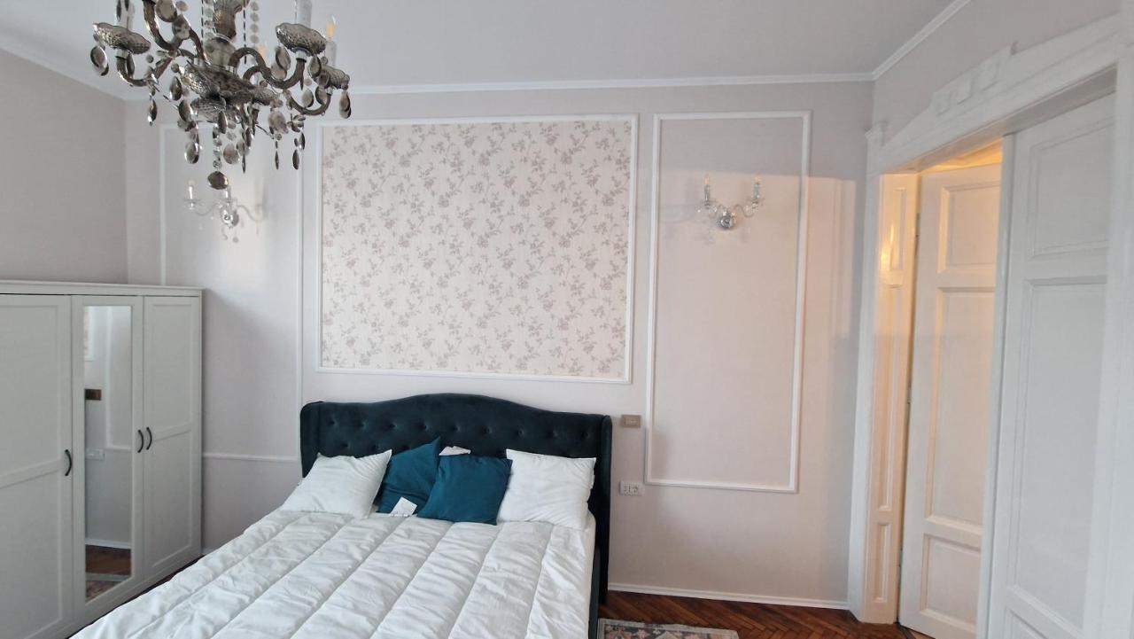 Uvs Central Luxury Apartment أرادايا المظهر الخارجي الصورة